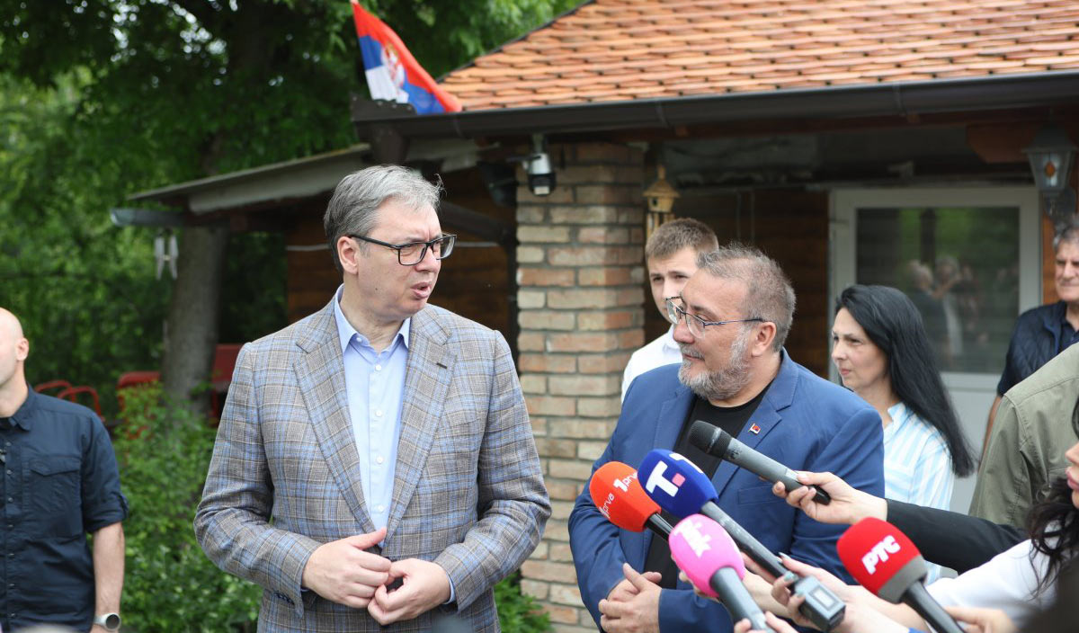 PREDSEDNIK REPUBLIKE SRBIJE, ALEKSANDAR VUČIĆ U POSETI PARKU PRIRODE "MALI BOSUT"